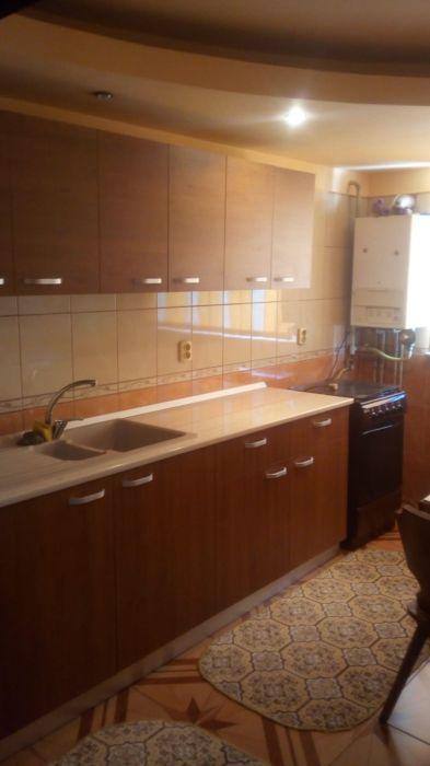 Inchiriez apartament