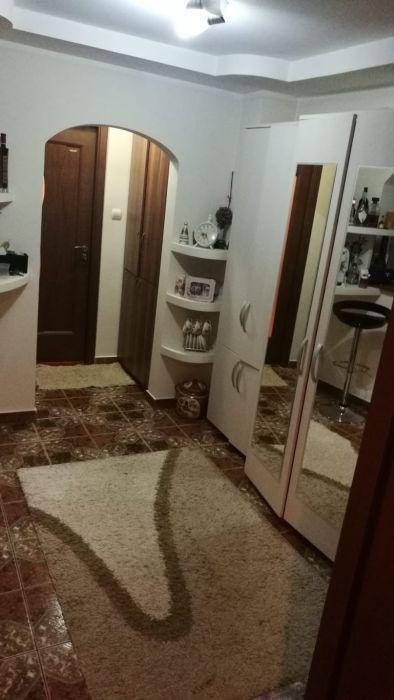 Ofer spre închiriere Apartament 2 Camere