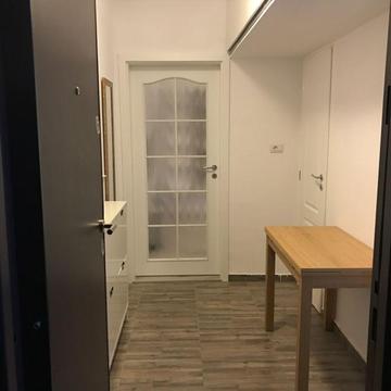 Inchiriez apartament Dacia - Str. Teiului, nr. 13