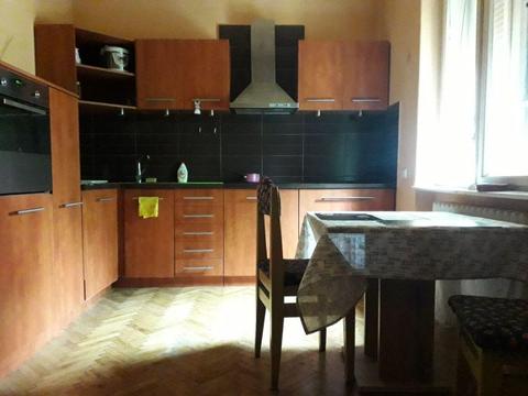 Închiriez apartament în vila Timișoara