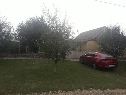 Proprietar vand casa si gradina in Sâmbăteni