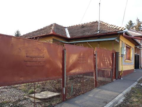 Casa de vanzare