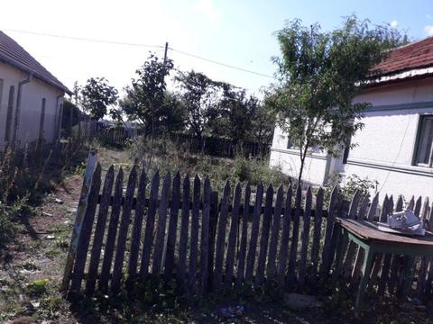 Casă de vânzare