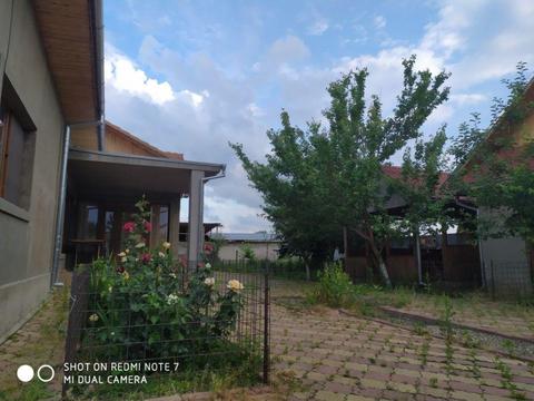 Casă la țară