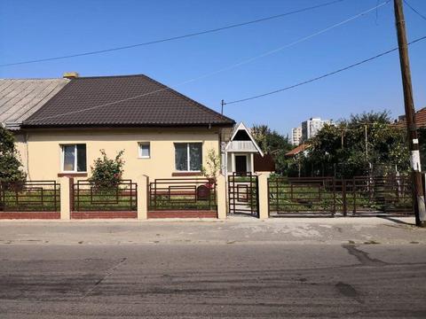 Casa de vanzare langa COLEGIUL SADOVEANU