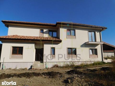 1/2 Duplex + Garaj, teren gneros