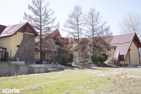 Hotel, Valea Uzului