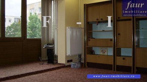 Apartament 4 camere Decomandat + Garaj Autorizat