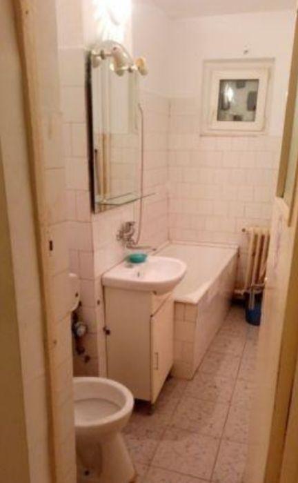 Vând apartament doua camere