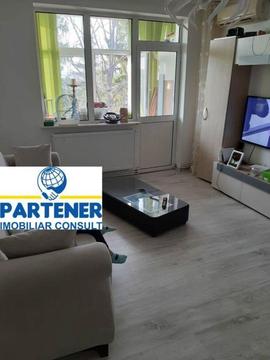 3 camere Teilor - Marasesti , renovat / centrala / partial mobilat !