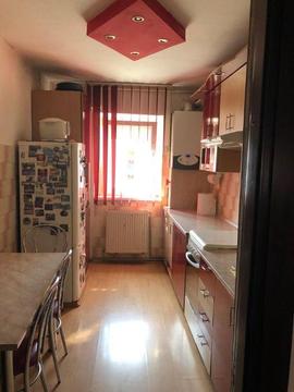 Vand apartament cu 3 camere