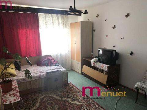 Apartament 2 camere,zona Vest,al U-uri