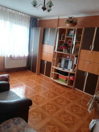 Vand apartament 2 camere