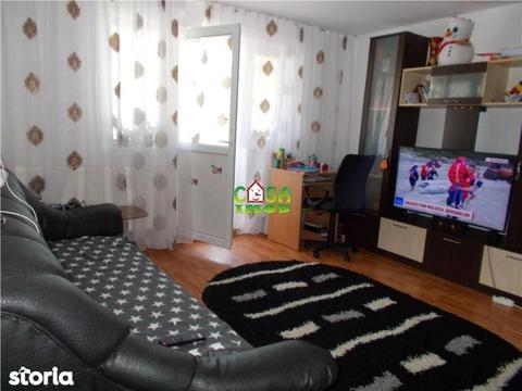 Vanzare apartament 2 camere, micro 11