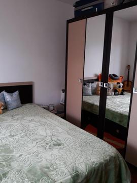 Vand apartament cu 3 camere,multiple imbunatatiri,zona centrala