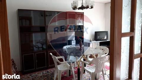 Apartament cu 3 camere