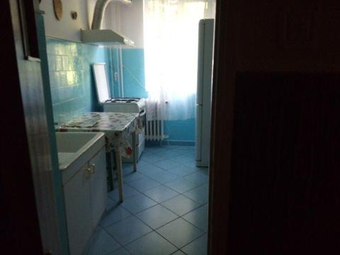 Închiriez apartament 3 camere