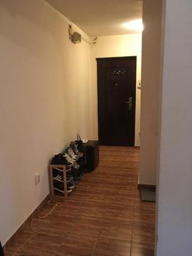 Închiriez apartament