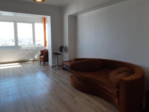 Închiriez apartament 2 camere decomandate, Faleză Nord, centrală gaze