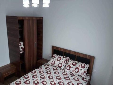 Caut colegă de apartament!!