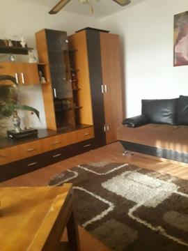 Închiriez apartament