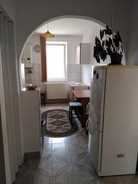 Apartament de închiriat