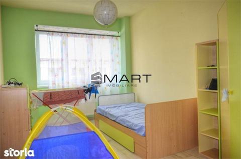 Apartament 3 camere decomandat zona Terezian