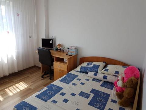 Închiriez apartament