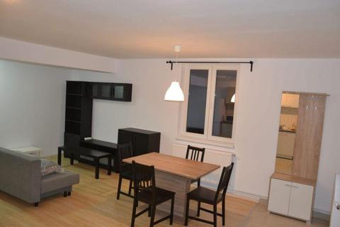 Apartament două camere