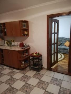 Ofer apartament spre închiriere