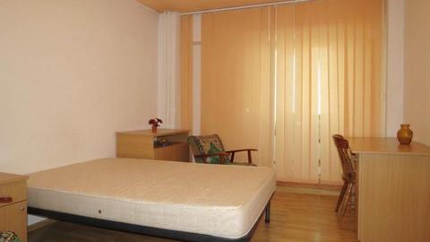 Apartament 2 camere, decomandat, zona Intim, etaj 5