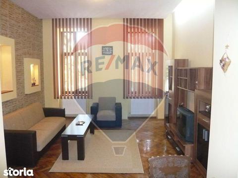 Închiriere apartament 2 camere spațios ultracentral