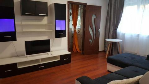 De inchiriat Apartament 3 camere lux. Apartment for rent with 3 room