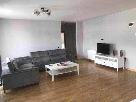 Inchiriez apartament in Buna-Ziua