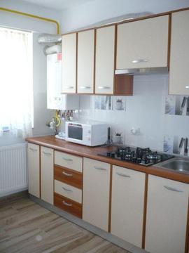 Inchirez apartament 2 camere bloc privat,Brazda-Consul-Gecorom