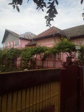 Casa de vanzare in , str. Av. Petre Ivanovici (23 August) nr94