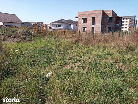 Teren cu utilitati - Tractpru 300 m de 13 Decembrie