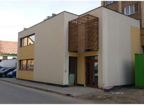 De inchiriat spatiu comercial sau birou