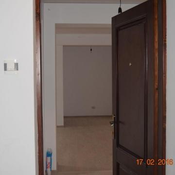 Apartament ultracentral 2 camere ideal pentru birou, cabinet, agenție