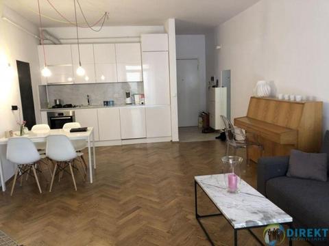 Apartament 110 mp, parter, boxa , teren aferent !