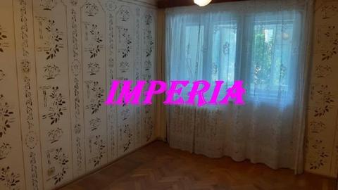 Apartament cu 2 camere, Unirii, etaj 2, decomandat