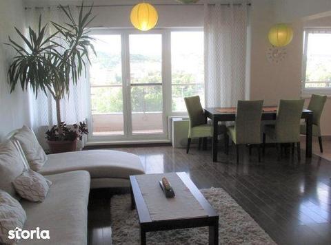 Apartament exclusivist, cu o suprafata generoasa si o panorama