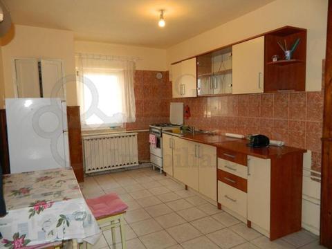 Apartament cu 3 camere decomandat în zona Nicolae Titulescu