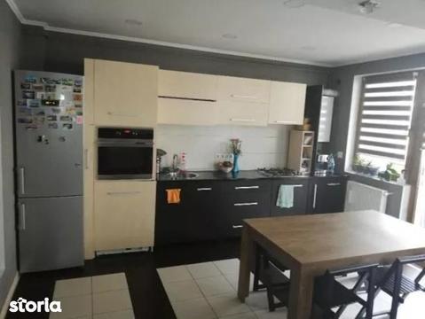 Apartament cu 2 camere de vânzare