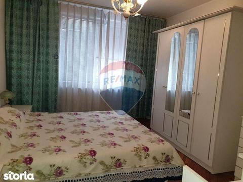 Apartament cu 3 camere