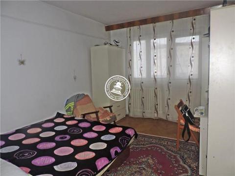 Apartament 4 camere, 100 mp, Tatarasi - Ateneu, 55.000 E Neg
