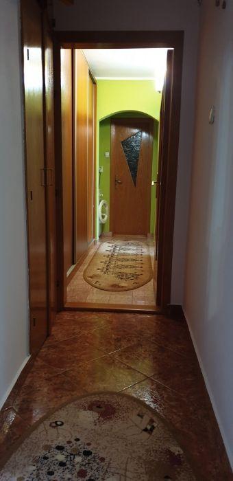 Vand apartament zona centrala / Schimb cu casa