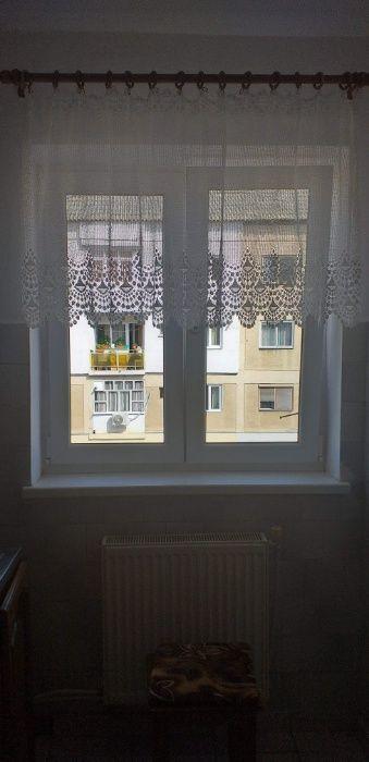 Închiriez apartament cu 2 camere