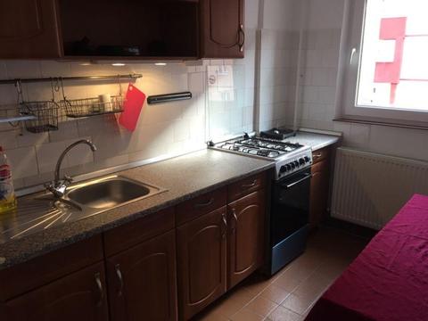 Închiriez apartament Racadau și pe termen scurt