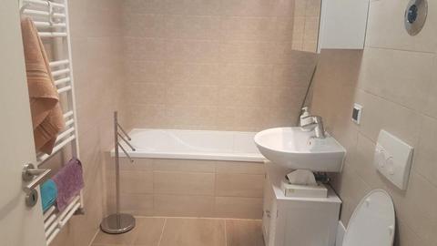 Apartament de închiriat , zona Coresi